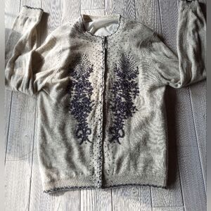 Women's Beautiful Beaded Button Up Cardigan Sweater Sz S? Gray/Black